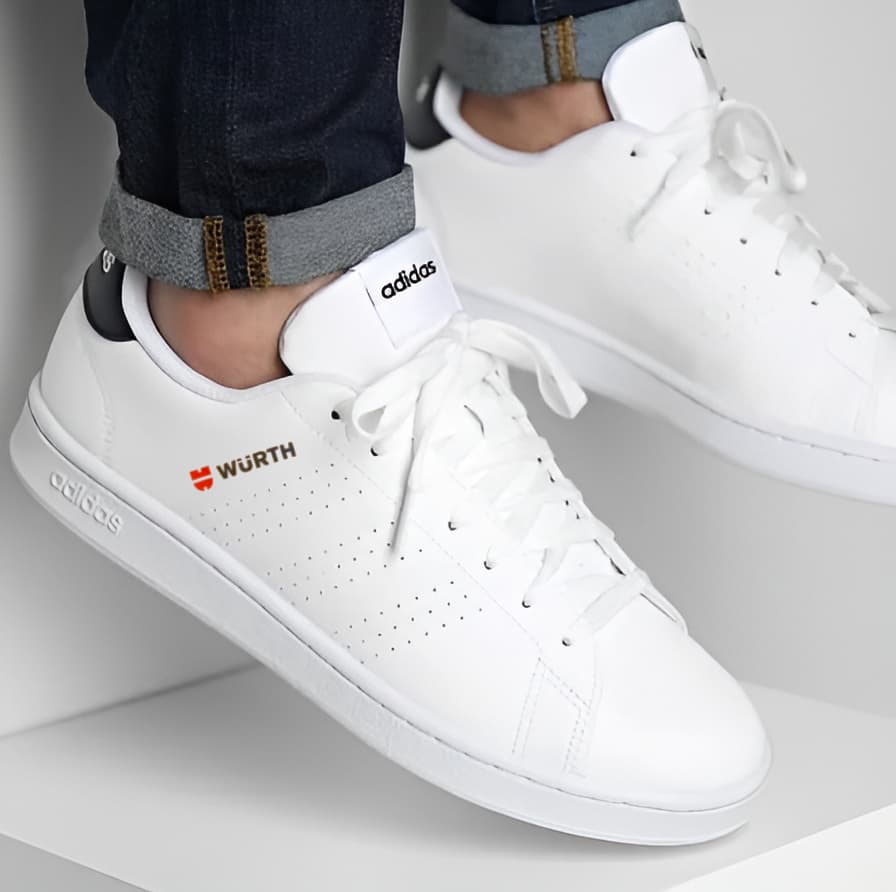 Кроссовки Adidas